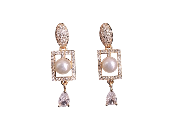 Pearl Square AD Earrings